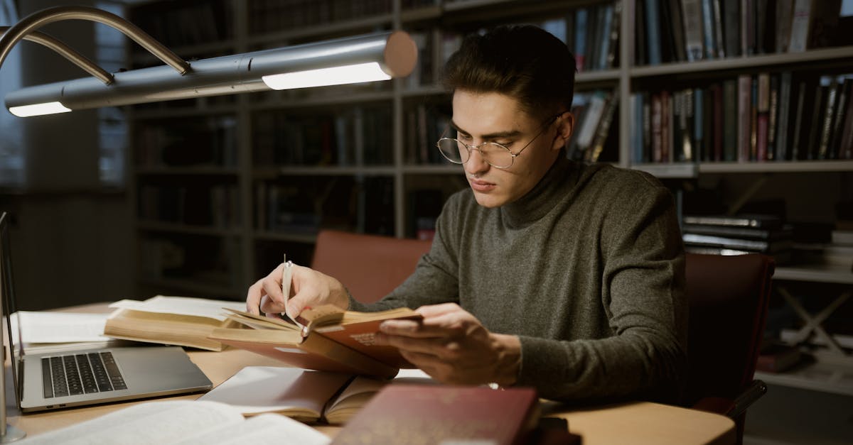 découvrez des opportunités de bourses d'études pour financer votre parcours académique. trouvez des informations sur les critères d'éligibilité, les types de bourses disponibles et les conseils pour maximiser vos chances d'obtention. ne laissez pas les frais de scolarité freiner vos ambitions !