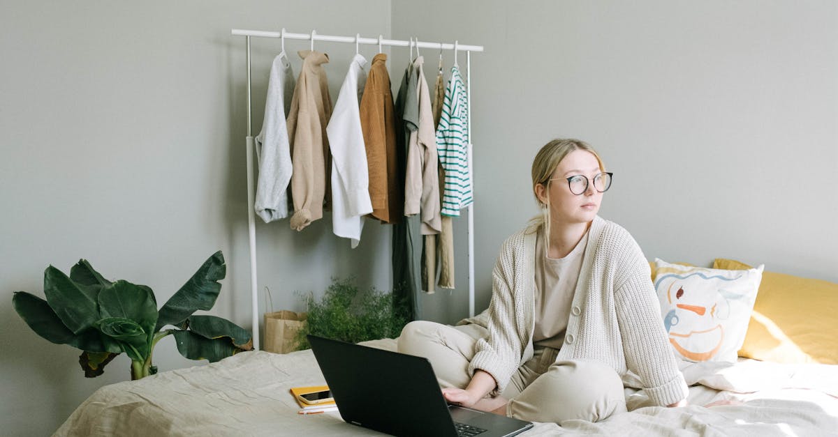 découvrez les avantages du travail à distance : flexibilité, équilibre entre vie professionnelle et personnelle, et productivité accrue. adoptez une nouvelle manière de travailler qui vous permet de gérer votre temps et vos projets depuis n'importe où.