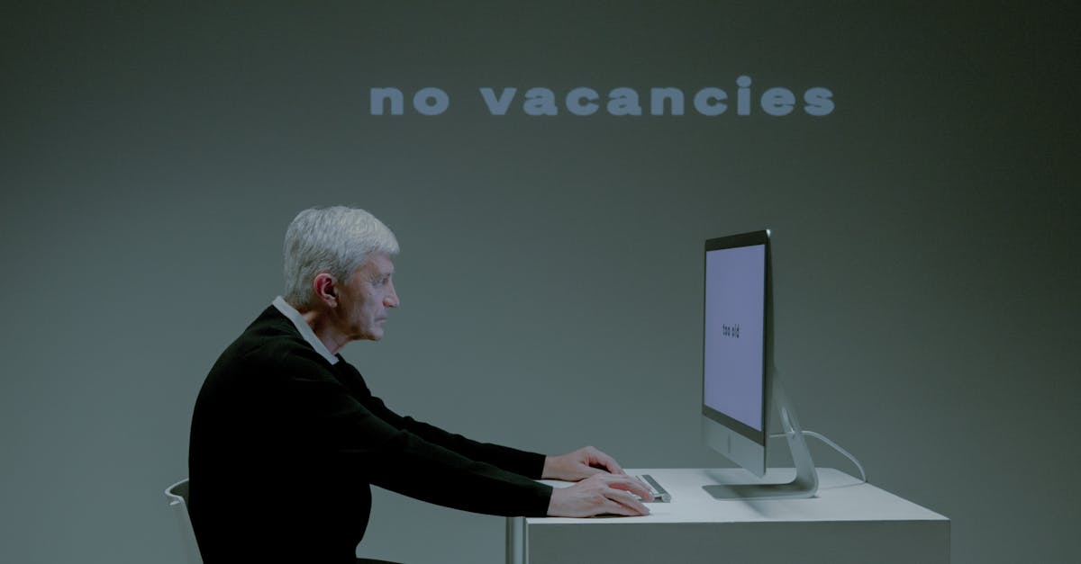découvrez des stratégies efficaces et des conseils pratiques pour réussir votre recherche d'emploi. trouvez des astuces pour optimiser votre cv, préparer vos entretiens et booster vos candidatures, afin de décrocher le poste de vos rêves.