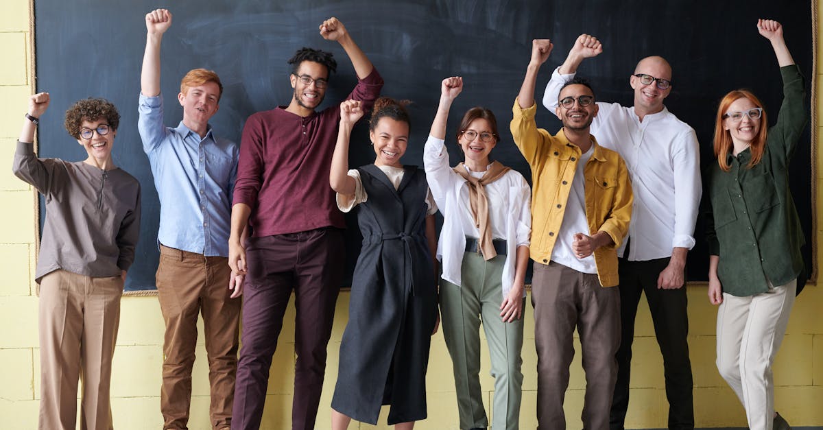 découvrez l'importance du travail multiculturel, ses avantages et comment il enrichit les environnements professionnels. apprenez à tirer parti de la diversité pour stimuler l'innovation, la créativité et la collaboration au sein de votre équipe.