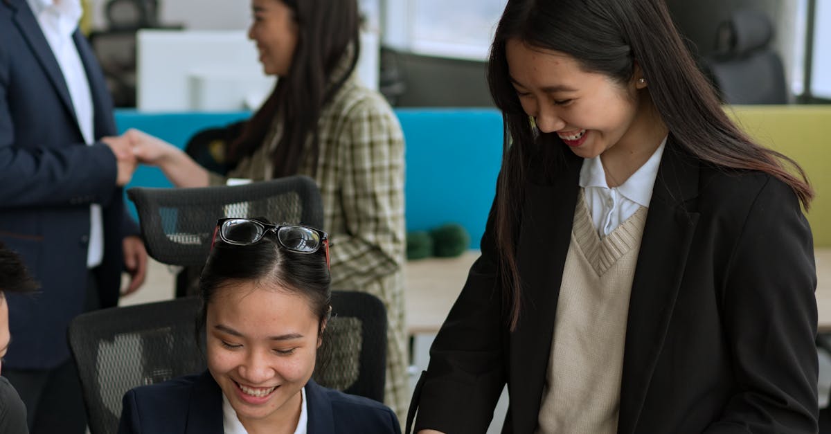 découvrez les meilleures pratiques pour une intégration réussie des employés dans votre entreprise. apprenez comment optimiser le processus d'accueil et d'accompagnement pour favoriser l'engagement et la productivité de vos nouvelles recrues.