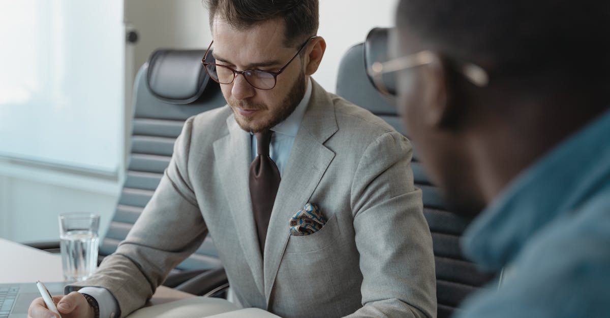 découvrez des stratégies de recrutement innovantes pour attirer et retenir les meilleurs talents. optimisez vos processus de recrutement et améliorez l'engagement de vos candidats grâce à des conseils pratiques et des techniques éprouvées.