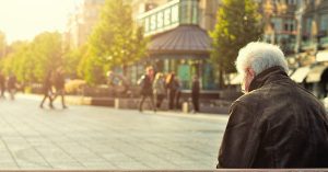 découvrez comment planifier votre retraite sereinement avec nos conseils et astuces pour optimiser vos économies, choisir les meilleures options de placement et profiter pleinement de cette nouvelle phase de votre vie.