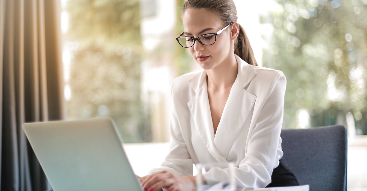 découvrez des conseils et des stratégies pour construire une carrière réussie. explorez des opportunités de développement professionnel, des ressources pour la recherche d'emploi et des astuces pour évoluer dans votre parcours professionnel.