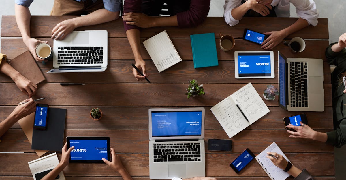 découvrez l'importance de la communication dans nos vies quotidiennes. apprenez les différentes techniques et outils pour améliorer vos échanges interpersonnels, renforcer vos relations et optimiser votre efficacité au travail.