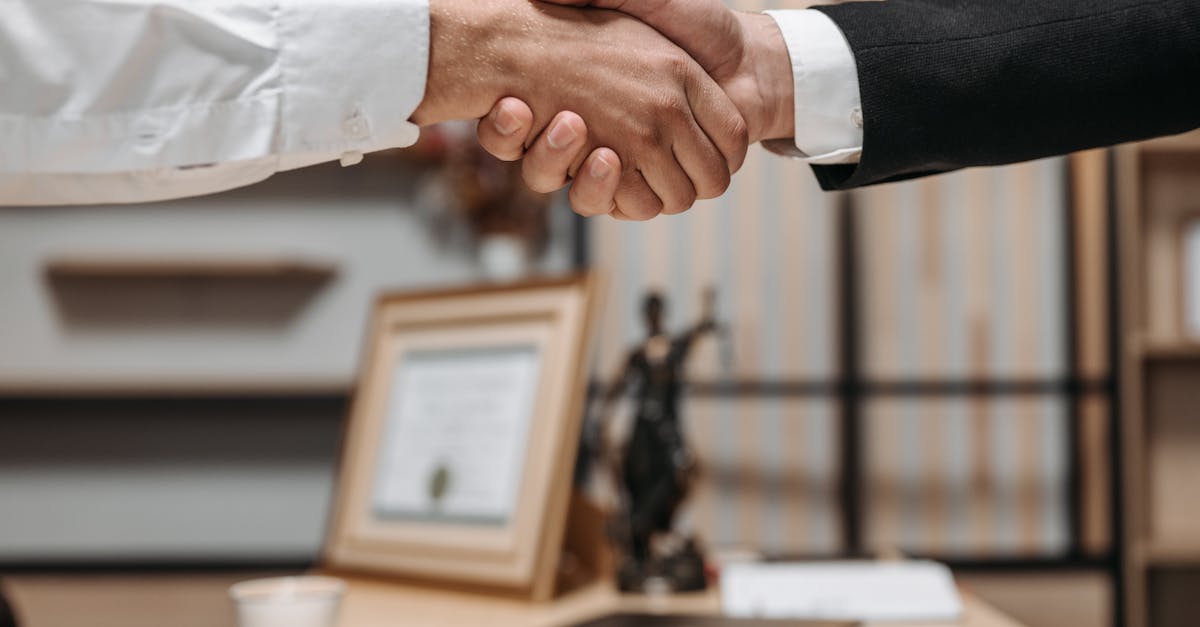 découvrez l'importance du réseautage professionnel pour élargir vos opportunités de carrière. apprenez à établir des connexions significatives, à développer votre réseau et à optimiser vos compétences en communication pour réussir dans votre domaine.