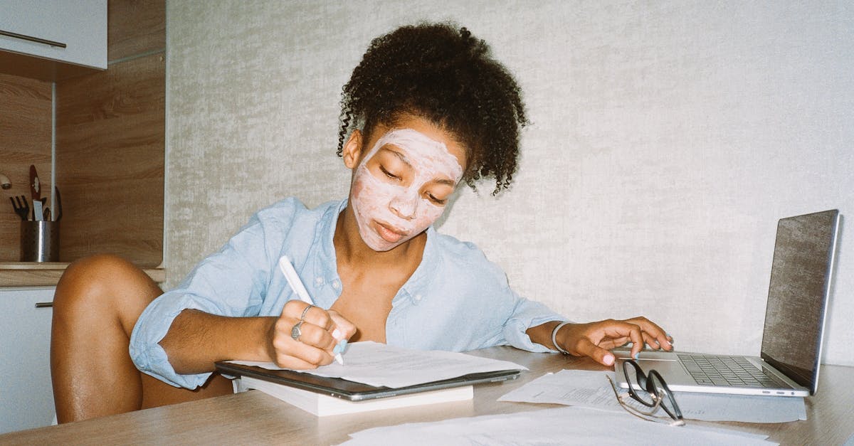 découvrez l'importance du bien-être au travail et ses impacts sur la productivité et la satisfaction des employés. apprenez des stratégies efficaces pour créer un environnement de travail sain et positif, favorisant l'épanouissement personnel et professionnel.
