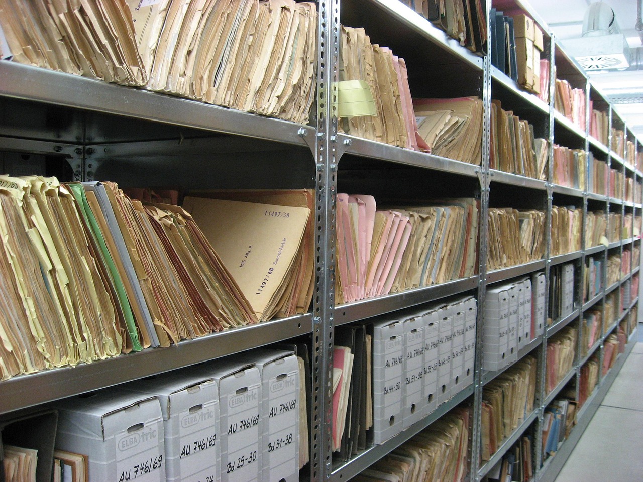 découvrez nos archives en ligne : retrouvez facilement des documents, dossiers et ressources historiques classés et accessibles pour vos recherches et besoins d’information.