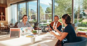 découvrez les avantages des employés, incluant les assurances santé, les congés payés et d'autres bénéfices qui améliorent le bien-être au travail et attirent les talents. optimisez la satisfaction et la fidélisation de vos employés grâce à des offres compétitives.