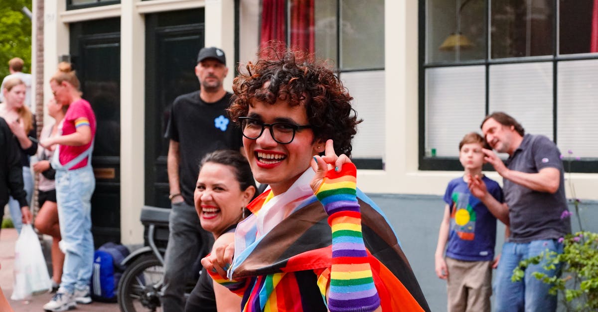 découvrez comment favoriser l'inclusion dans votre environnement professionnel ou éducatif grâce à des conseils pratiques, des exemples concrets et des initiatives inspirantes pour valoriser la diversité et lutter contre les discriminations.