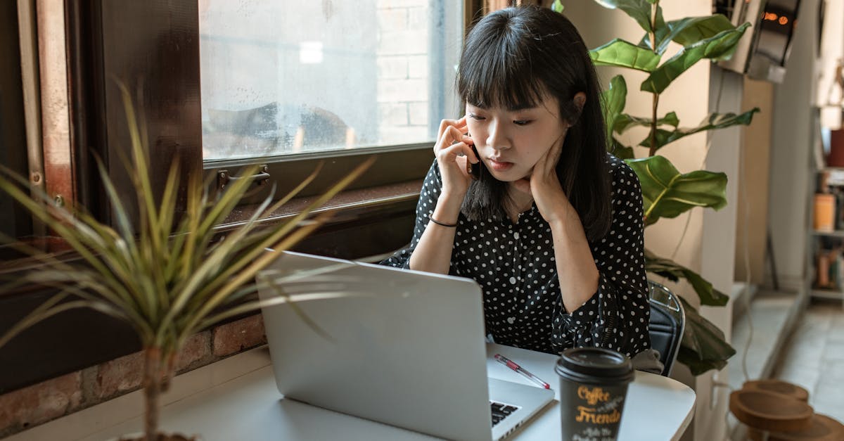découvrez comment rédiger un résumé efficace qui met en valeur vos compétences et expériences professionnelles. suivez nos conseils pratiques pour attirer l'attention des recruteurs et augmenter vos chances de succès dans votre recherche d'emploi.