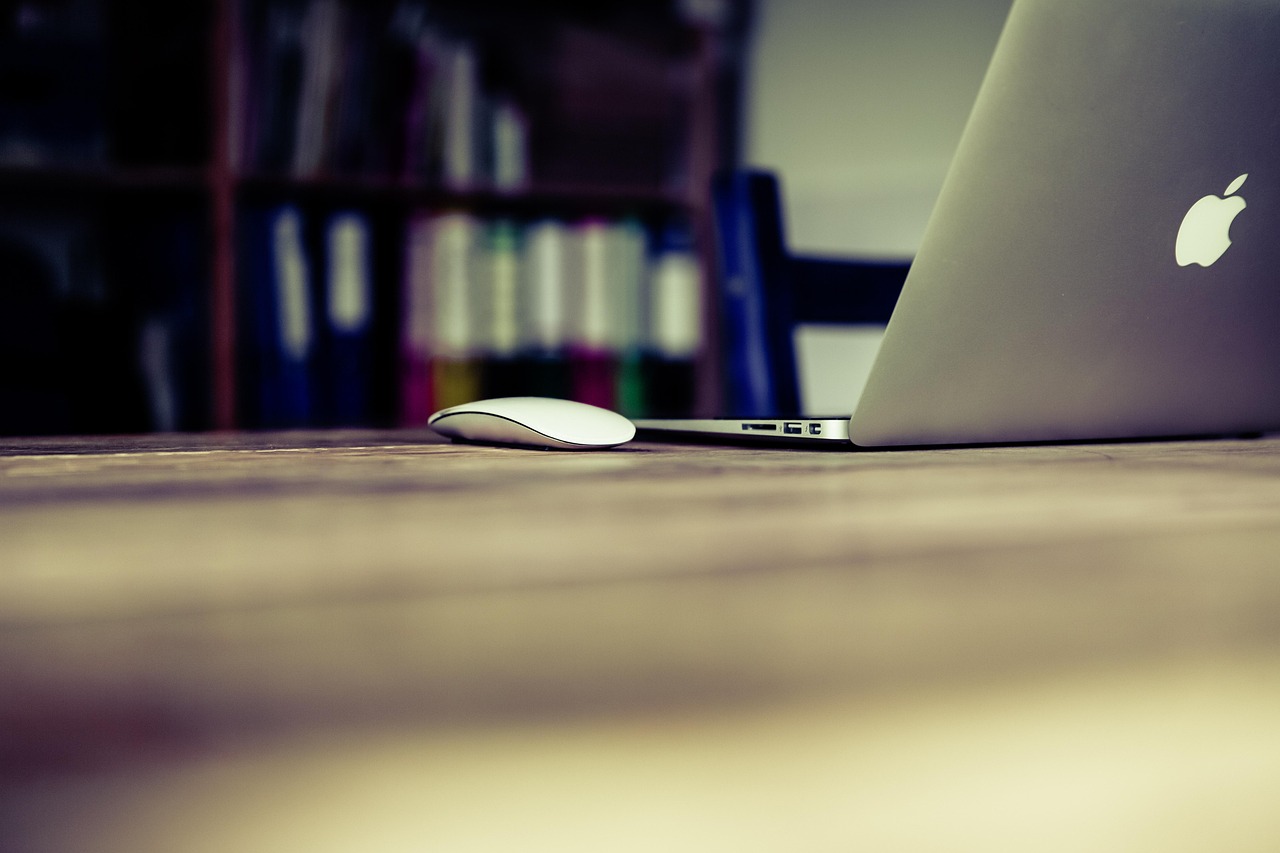 découvrez le rôle, les missions et le fonctionnement du comité d'entreprise (work council) en france. informez-vous sur ses droits, ses obligations et son importance pour les salariés.