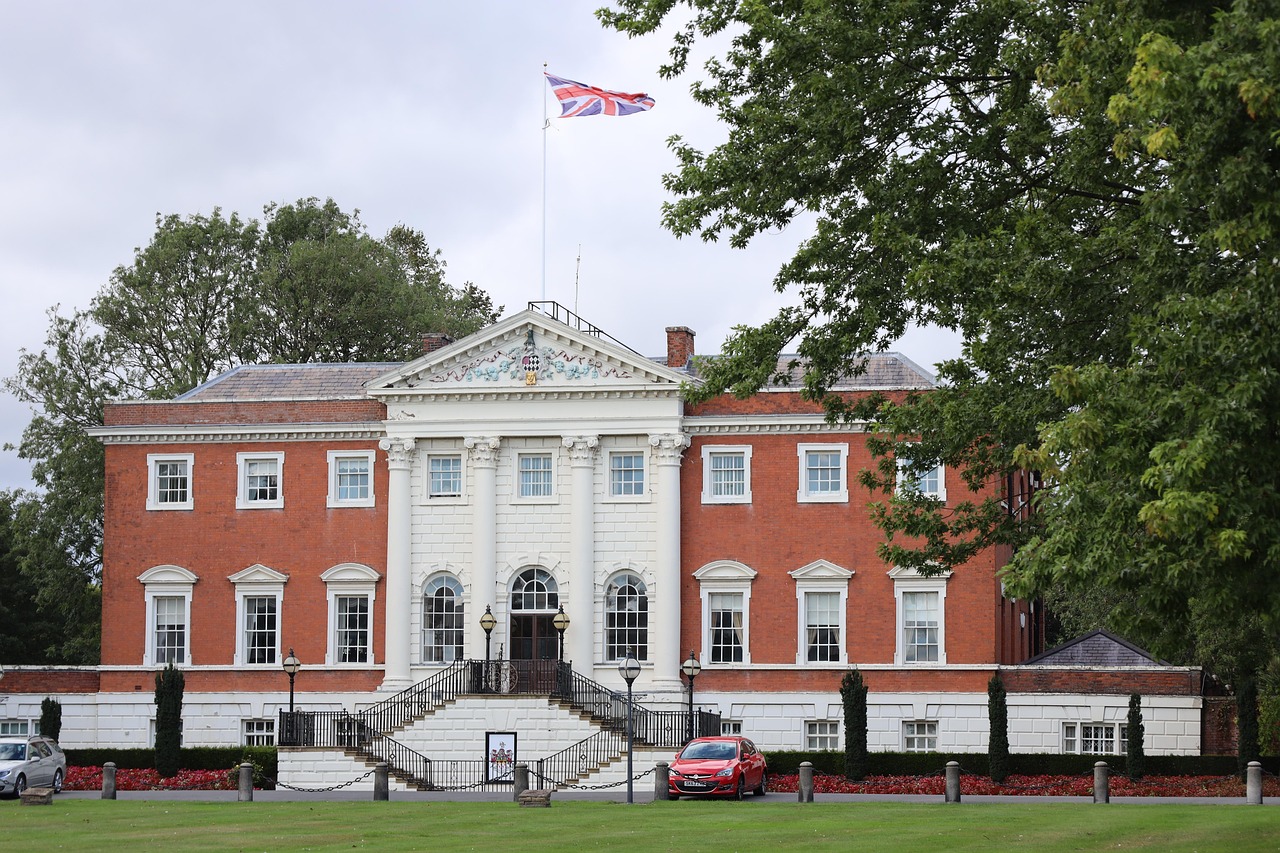 découvrez le rôle, les missions et les obligations du comité d’entreprise (works council) en france : fonctionnement, dialogue social, droits des salariés et conseils pratiques pour optimiser la représentation du personnel.