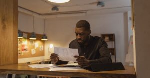 découvrez les meilleures stratégies et solutions pour le recrutement international : attirer, sélectionner et intégrer des talents du monde entier pour dynamiser la croissance de votre entreprise.
