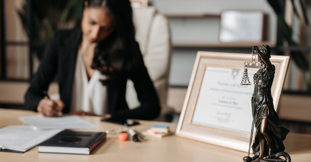 découvrez les avantages des certifications professionnelles : valorisez vos compétences, boostez votre carrière et accédez à de nouvelles opportunités sur le marché du travail.